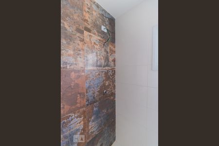 Apartamento à venda com 62m², 2 quartos e sem vagaDetalhe banheiro