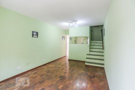 Sala de Estar de Casa com 2 quartos, 120m² Butantã