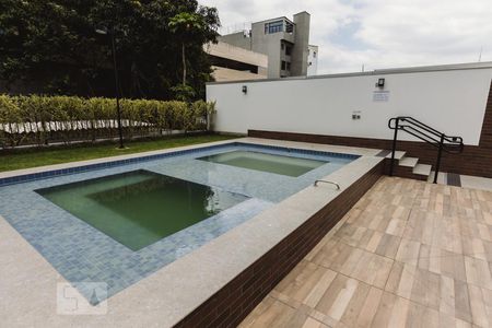 Apartamento para alugar com 39m², 1 quarto e 1 vagaPiscina