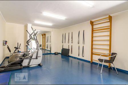 Apartamento à venda com 80m², 2 quartos e 1 vaga Apartamento à venda com 80m², 2 quartos e 1 vagaAcademia