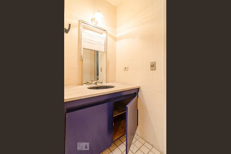 Apartamento à venda com 80m², 2 quartos e 1 vaga Apartamento à venda com 80m², 2 quartos e 1 vagaBanheiro