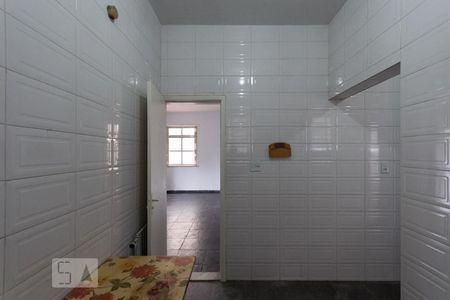 Apartamento para alugar com 110m², 3 quartos e sem vaga Apartamento para alugar com 110m², 3 quartos e sem vagaCozinha