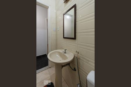 Apartamento para alugar com 110m², 3 quartos e sem vaga Apartamento para alugar com 110m², 3 quartos e sem vagaBanheiro