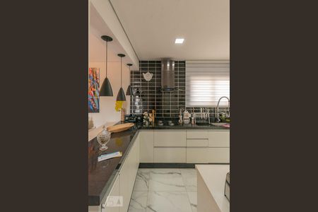 Apartamento à venda com 80m², 2 quartos e 1 vaga Apartamento à venda com 80m², 2 quartos e 1 vagaCozinha