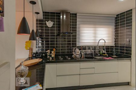Apartamento à venda com 80m², 2 quartos e 1 vaga Apartamento à venda com 80m², 2 quartos e 1 vagaCozinha