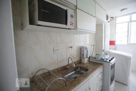 Apartamento à venda com 98m², 3 quartos e 1 vagaCozinha