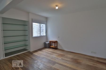 Apartamento para alugar com 117m², 1 quarto e 1 vagaSuite