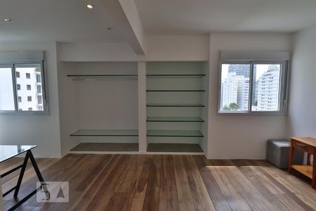 Apartamento para alugar com 117m², 1 quarto e 1 vagaSuite