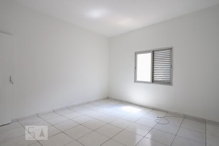 Quarto 1 de casa para alugar com 2 quartos, 90m² em Vila Brasilândia, São Paulo