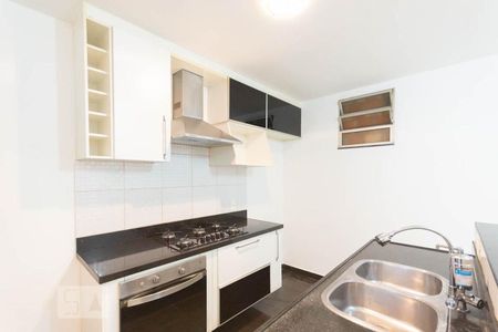 Casa à venda com 90m², 2 quartos e sem vaga Casa à venda com 90m², 2 quartos e sem vagaCozinha