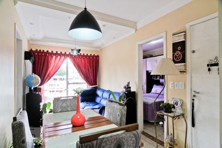 Sala de apartamento à venda com 3 quartos, 49m² em Vila Amalia (zona Norte), São Paulo