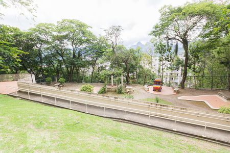 Apartamento à venda com 52m², 2 quartos e 1 vaga Apartamento à venda com 52m², 2 quartos e 1 vagaÁrea Comum