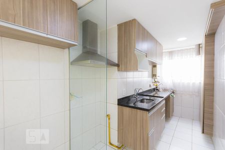 Apartamento à venda com 52m², 2 quartos e 1 vaga Apartamento à venda com 52m², 2 quartos e 1 vagaCozinha e Área de Serviço
