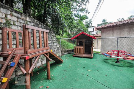 Apartamento à venda com 52m², 2 quartos e 1 vaga Apartamento à venda com 52m², 2 quartos e 1 vagaPlayground