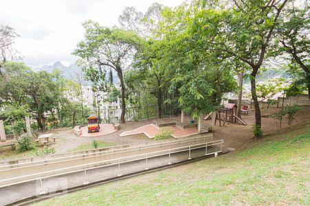 Apartamento à venda com 52m², 2 quartos e 1 vaga Apartamento à venda com 52m², 2 quartos e 1 vagaÁrea Comum