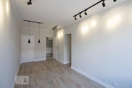 Sala de apartamento para alugar com 3 quartos, 70m² em Vila Isabel, Rio de Janeiro
