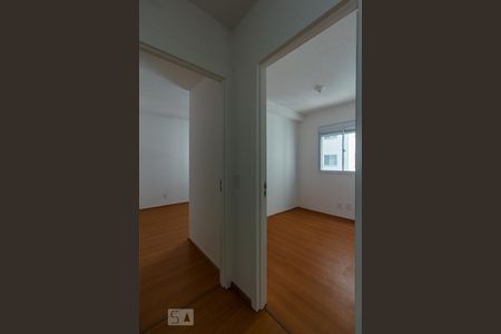 Hall Dormitórios de apartamento à venda com 2 quartos, 40m² em Vila Moreira, São Paulo