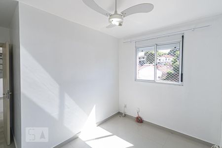 Quarto 2 de apartamento para alugar com 2 quartos, 60m² em Teresópolis, Porto Alegre