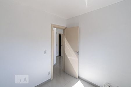 Quarto 1 de apartamento para alugar com 2 quartos, 60m² em Teresópolis, Porto Alegre