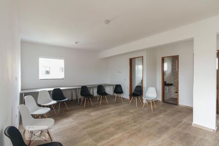 Apartamento para alugar com 37m², 2 quartos e sem vaga Apartamento para alugar com 37m², 2 quartos e sem vagaSalão de festas