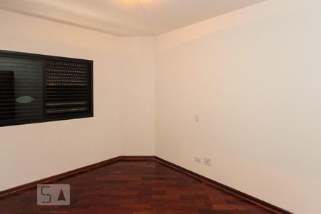 Apartamento para alugar com 121m², 3 quartos e 2 vagasQuarto 03