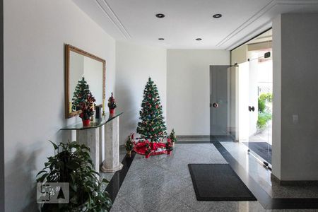 Apartamento para alugar com 121m², 3 quartos e 2 vagashall