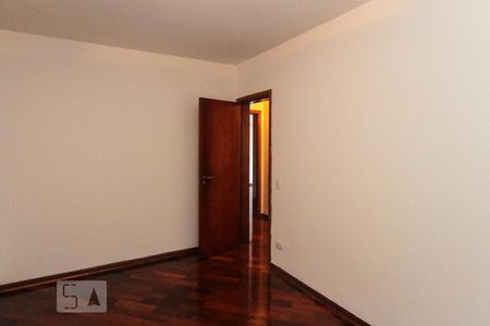 Apartamento para alugar com 121m², 3 quartos e 2 vagasQuarto 03