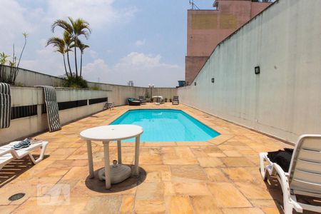 Apartamento para alugar com 121m², 3 quartos e 2 vagasÁrea comum - Piscina