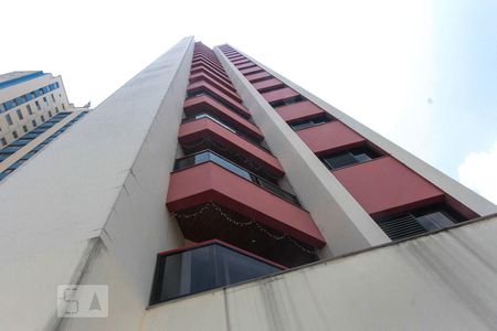 Apartamento para alugar com 121m², 3 quartos e 2 vagasFachada