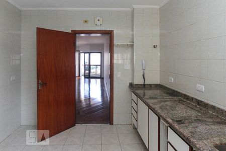 Apartamento para alugar com 121m², 3 quartos e 2 vagasCozinha