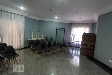 Apartamento para alugar com 121m², 3 quartos e 2 vagasÁrea comum - Salão de festas