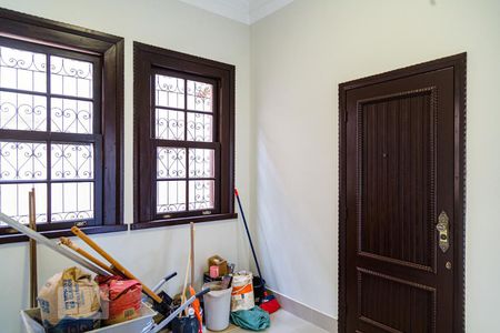 Sala 2 de casa para alugar com 6 quartos, 400m² em Santo Agostinho, Belo Horizonte