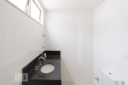 Apartamento à venda com 270m², 4 quartos e 2 vagasBanheiro