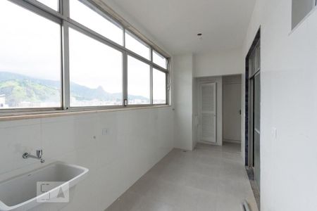 Apartamento à venda com 270m², 4 quartos e 2 vagasÁrea de Serviço