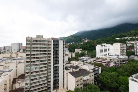Vista de apartamento à venda com 4 quartos, 270m² em Tijuca, Rio de Janeiro