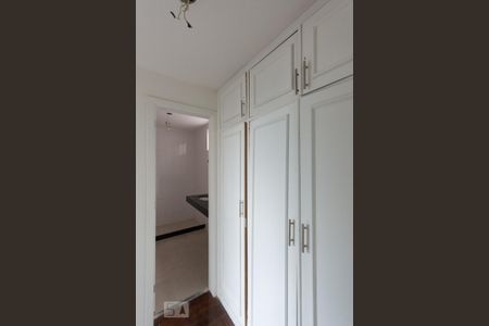 Apartamento à venda com 270m², 4 quartos e 2 vagasSuíte 1