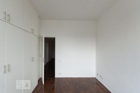 Apartamento à venda com 270m², 4 quartos e 2 vagasQuarto 1