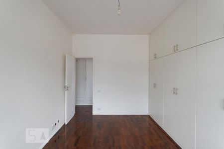 Apartamento à venda com 270m², 4 quartos e 2 vagasSuíte 2
