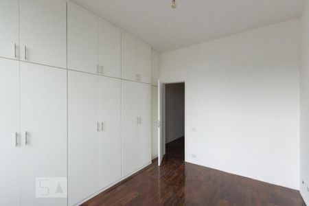 Apartamento à venda com 270m², 4 quartos e 2 vagasQuarto 1