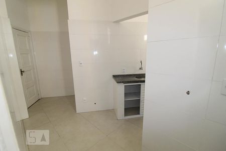 Apartamento à venda com 80m², 3 quartos e sem vaga Apartamento à venda com 80m², 3 quartos e sem vagaCozinha