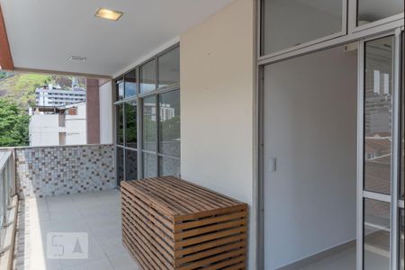 Varanda  de apartamento para alugar com 2 quartos, 110m² em Tijuca, Rio de Janeiro