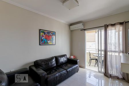 Sala de apartamento à venda com 2 quartos, 55m² em Cambuci, São Paulo