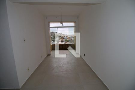 Apartamento à venda com 93m², 3 quartos e 1 vagaSala