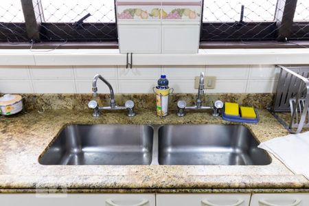 Apartamento à venda com 504m², 5 quartos e 4 vagasCozinha