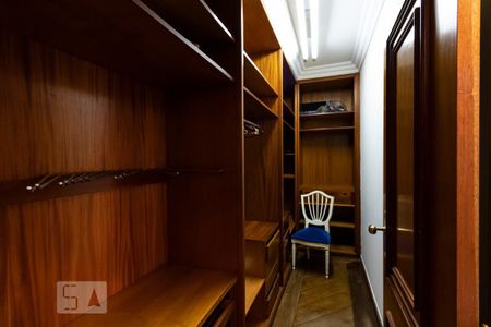 Apartamento à venda com 504m², 5 quartos e 4 vagasCloset da Suíte 3