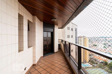 Apartamento à venda com 504m², 5 quartos e 4 vagasVaranda das Suítes 3 e 4