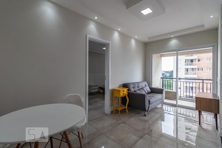 Sala de apartamento para alugar com 1 quarto, 50m² em Melville Empresarial Ii, Barueri