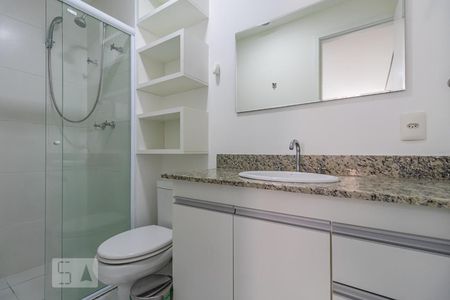 Apartamento para alugar com 50m², 1 quarto e 1 vaga Apartamento para alugar com 50m², 1 quarto e 1 vagaBanheiro da Suíte