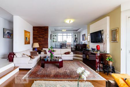 Apartamento à venda com 243m², 2 quartos e 3 vagasSala