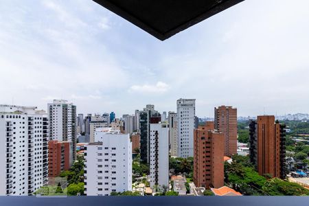 Apartamento à venda com 243m², 2 quartos e 3 vagasVista